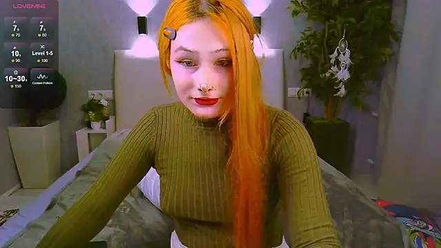 Snapshot of Kleo_Godde chatting on February 3, 2:24 pm Kleo Godde online show from February 3, 2:24 pm