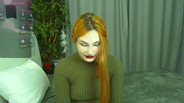 Snapshot of Kleo_Godde chatting on February 11, 9:46 pm Kleo Godde online show from February 11, 9:46 pm