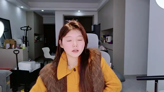 Snapshot of yangyang-1115 chatting on December 20, 5:47 am yangyang-1115 online show from December 20, 5:47 am