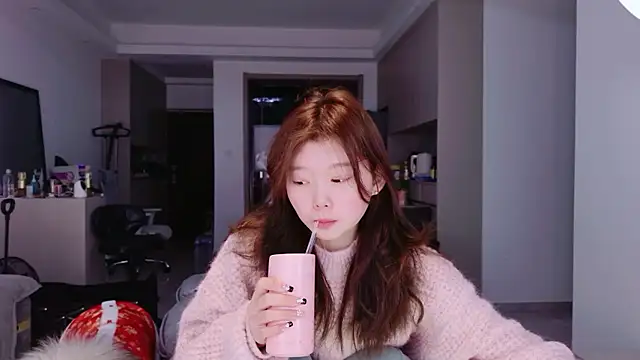 Snapshot of yangyang-1115 chatting on January 19, 5:33 am yangyang-1115 online show from January 19, 5:33 am