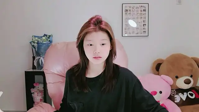 yangyang-1115 online show from May 8, 5:02 am