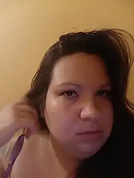 Snapshot of Szilvi93 chatting on May 31, 5:26 am Szilvi93 online show from May 31, 5:26 am
