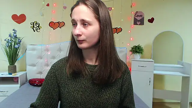 MichelLeee online show from February 11, 12:05 pm