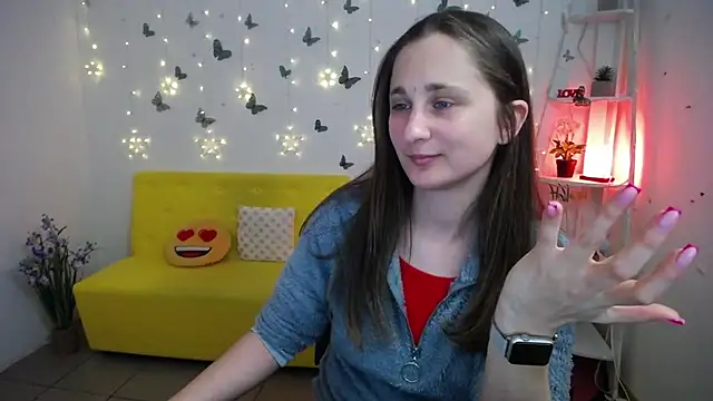 MichelLeee online show from May 4, 11:28 am