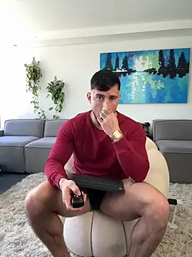 Snapshot of DimitriSullivan_ chatting on October 18, 6:52 pm DimitriSullivan online show from October 18, 6:52 pm