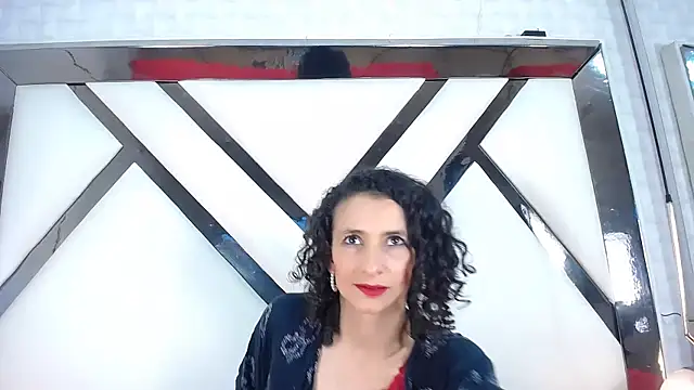 AriannaRussell  online show from March 4, 10:27 pm