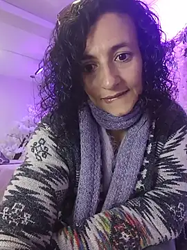 Snapshot of AriannaRussell_ chatting on June 6, 12:43 pm AriannaRussell online show from June 6, 12:43 pm