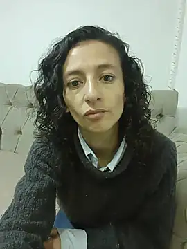Snapshot of AriannaRussell_ chatting on June 19, 12:42 pm AriannaRussell online show from June 19, 12:42 pm