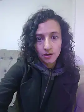 Snapshot of AriannaRussell_ chatting on June 22, 12:35 pm AriannaRussell online show from June 22, 12:35 pm