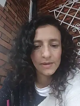 Snapshot of AriannaRussell_ chatting on July 28, 8:52 pm AriannaRussell online show from July 28, 8:52 pm