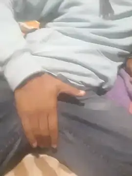 bandi-big-dick online show from December 11, 7:25 pm