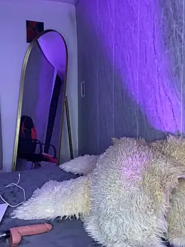 Snapshot of Valery_hilthon chatting on March 10, 9:29 pm Valery hilthon online show from March 10, 9:29 pm