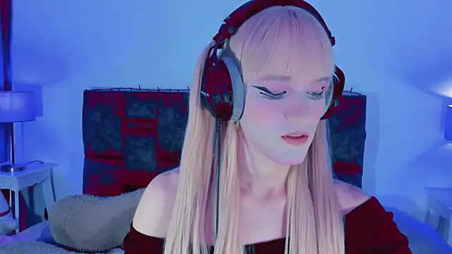 Kirmyy  online show from November 13, 10:19 pm