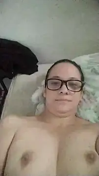 nicolle milf1978 online show from September 22, 11:34 am