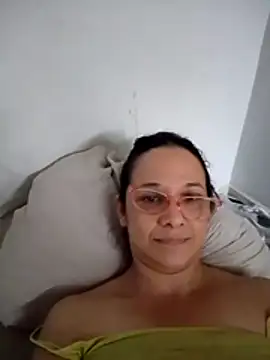 nicolle milf1978 online show from June 25, 12:20 pm