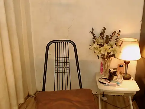 Snapshot of playtimesussy69 chatting on August 9, 5:34 am playtimesussy69 online show from August 9, 5:34 am