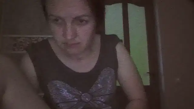 Snapshot of Milaniya261 chatting on June 14, 2:46 am Milaniya261 online show from June 14, 2:46 am