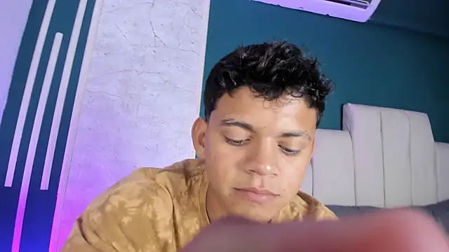 Jeffry wolvess online show from March 11, 12:05 am