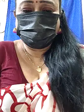 Snapshot of rekha_naier chatting on May 11, 5:32 pm rekha naier online show from May 11, 5:32 pm
