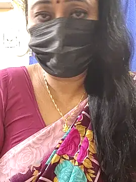 Snapshot of rekha_naier chatting on June 29, 2:17 pm rekha naier online show from June 29, 2:17 pm