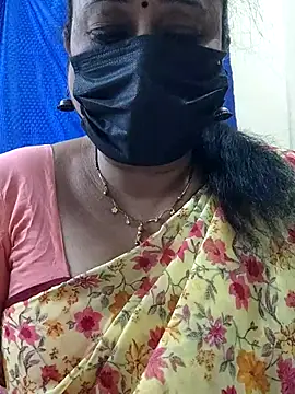 Snapshot of rekha_naier chatting on July 6, 1:19 pm rekha naier online show from July 6, 1:19 pm