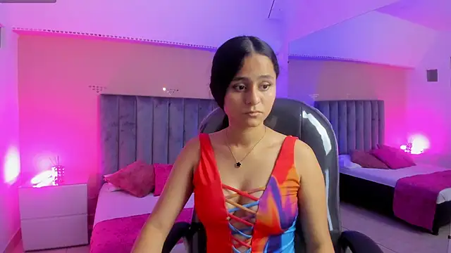 Snapshot of Giselle_Roldan chatting on May 7, 1:38 pm Giselle Roldan online show from May 7, 1:38 pm