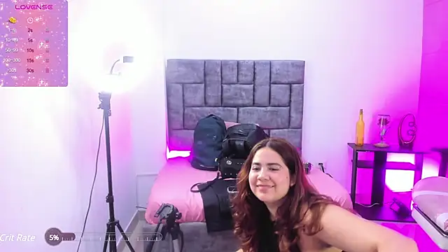 Snapshot of jisoo__ chatting on February 14, 10:28 am jisoo online show from February 14, 10:28 am