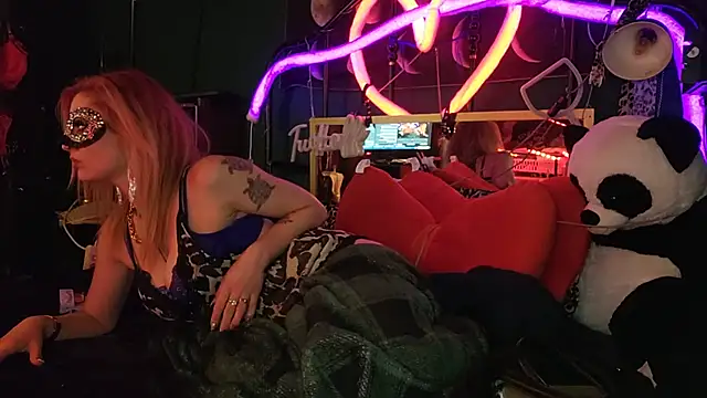 anonymouszN online show from February 17, 12:10 am