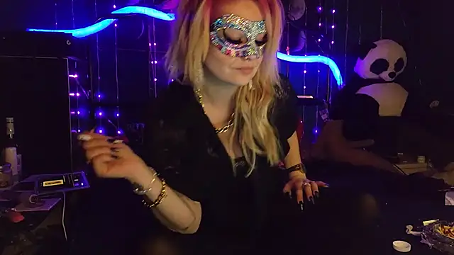 anonymouszN online show from October 22, 8:08 pm