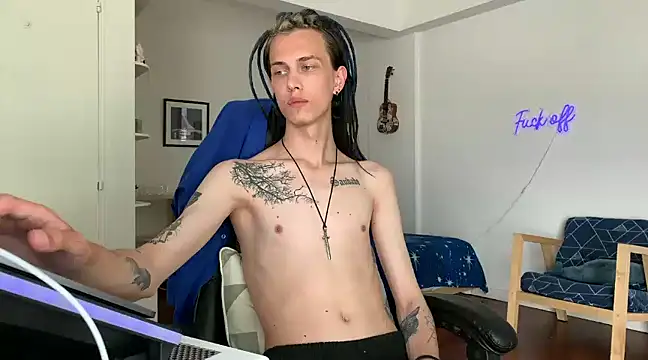 Snapshot of Den_BlueXx chatting on December 26, 2:27 pm Den BlueXx online show from December 26, 2:27 pm