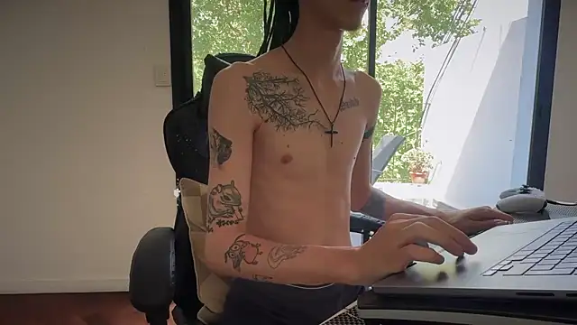 Den BlueXx online show from February 28, 3:46 pm