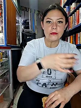 Snapshot of nidia2026 chatting on June 20, 1:25 pm nidia2026 online show from June 20, 1:25 pm