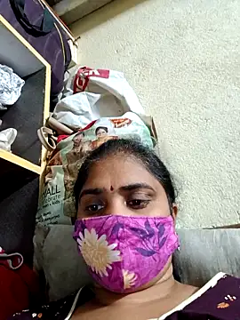 Snapshot of ammullu456 chatting on April 15, 6:04 pm ammullu456 online show from April 15, 6:04 pm