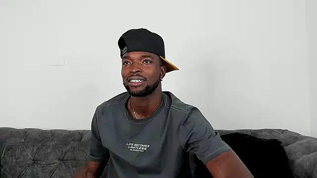 Dylan Taylor online show from October 26, 3:45 am