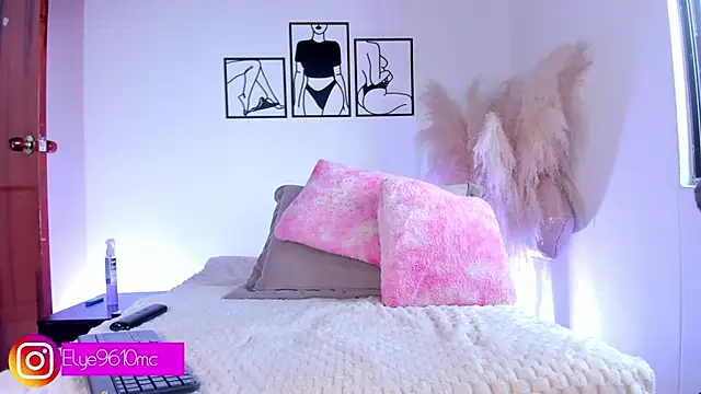 ellie mcdonald online show from February 27, 8:09 pm