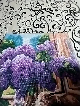 Lorrain Dorrie online show from February 28, 8:42 am