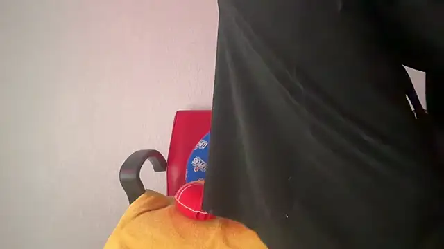 skarfosbabes69 online show from February 16, 2:51 am