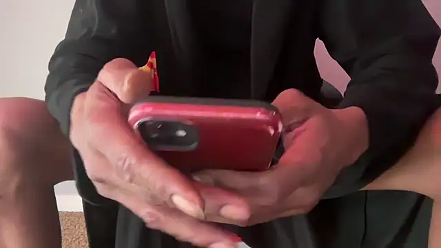 skarfosbabes69 online show from February 17, 9:21 pm