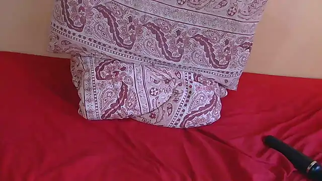 Snapshot of SexyEbonyPlaygirl chatting on December 15, 3:16 pm SexyEbonyPlaygirl online show from December 15, 3:16 pm