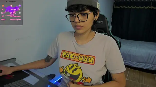 gooddess isis online show from December 11, 4:18 am