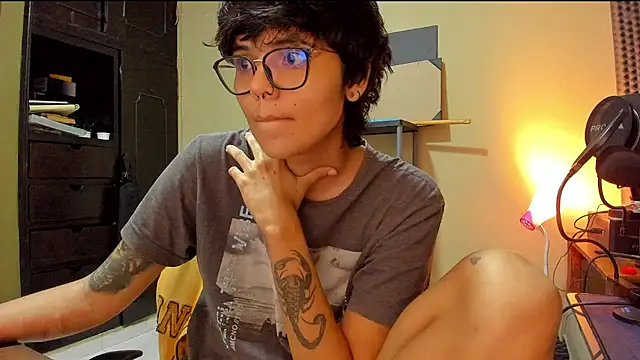 gooddess isis online show from December 22, 6:39 am