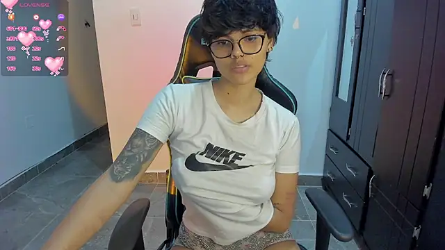 gooddess isis online show from January 23, 4:41 am