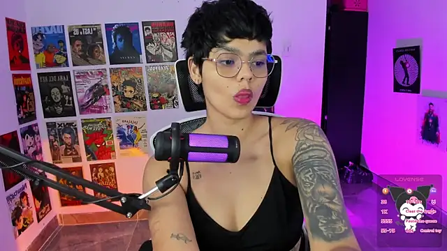 gooddess isis online show from December 18, 7:25 am