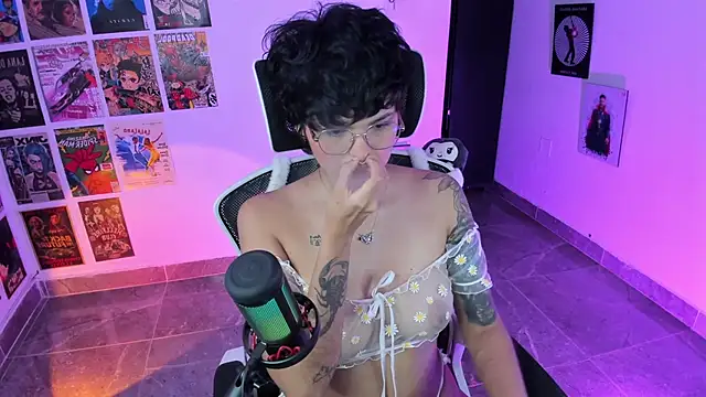 gooddess isis online show from February 22, 4:35 am