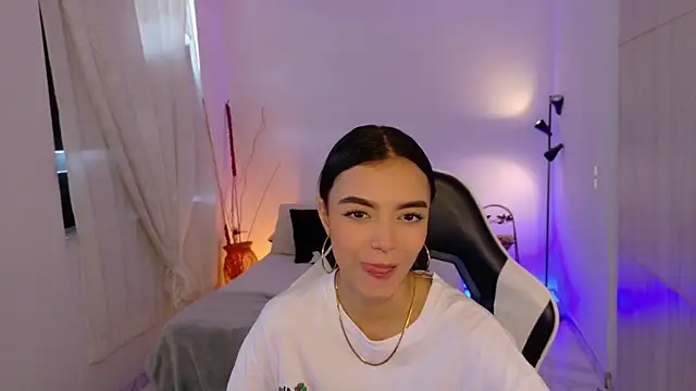 Snapshot of AnabelWolf chatting on November 28, 4:09 pm AnabelWolf online show from November 28, 4:09 pm