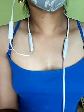 Tamil Shalini Lustyy online show from February 3, 3:38 pm