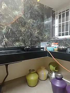 Tamil Shalini Lustyy online show from December 17, 11:33 pm