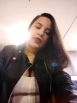Snapshot of Victoria_Ponce1 chatting on January 20, 8:07 pm Victoria Ponce1 online show from January 20, 8:07 pm