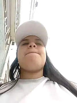 Snapshot of Victoria_Ponce1 chatting on February 18, 5:53 pm Victoria Ponce1 online show from February 18, 5:53 pm