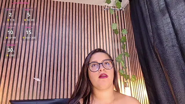Snapshot of Victoria_Ponce1 chatting on September 23, 9:18 pm Victoria Ponce1 online show from September 23, 9:18 pm